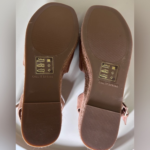 NWT CALL IT SPRING Lillian Vegan Wedge Sandal - Picture 7 of 11